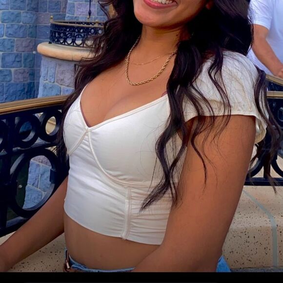 Princess polly crop top - Picture 1 of 4
